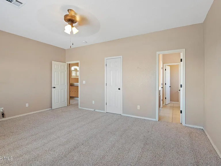 2120 Shreya St — Photo 13
