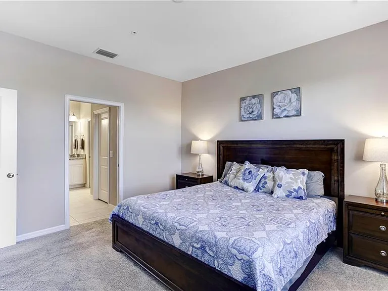 9433 Benvenuto Ct #201 — Photo 12