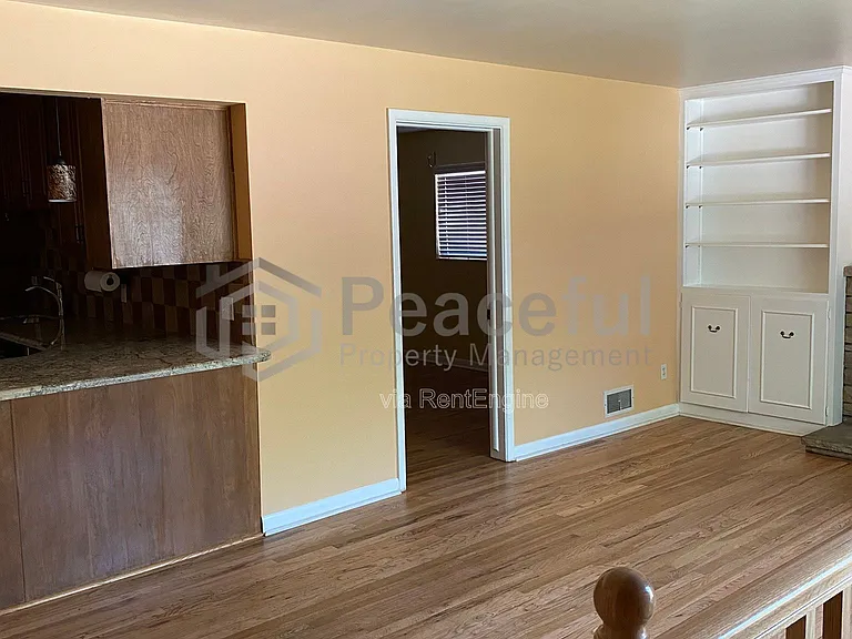 2250 Bryan Cir — Photo 6