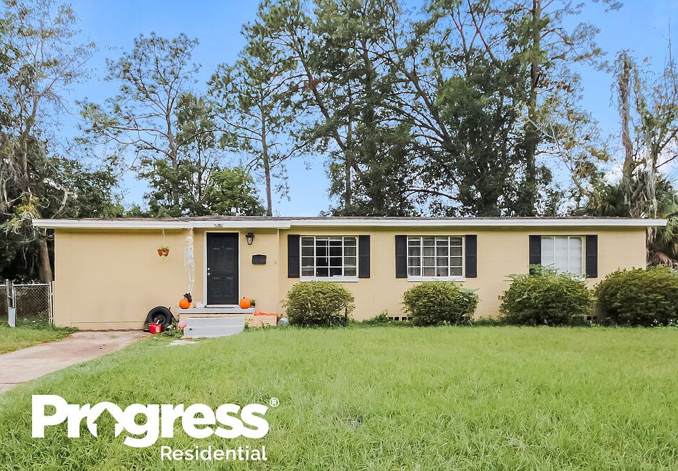 1st image of 2528 Hirsch Ave