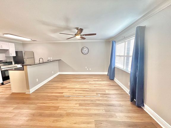 4th image of 9105 Tudor Dr #F105