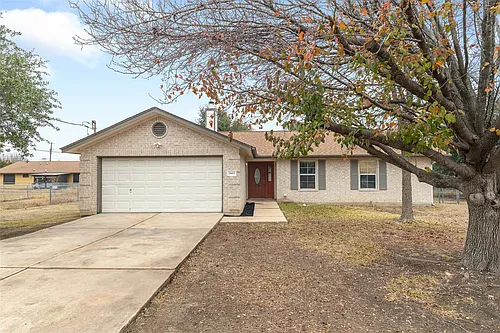 2602 Peach Tree Ln Photo 1