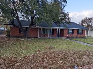 1505 Comanche Trl, Garland, TX 75043