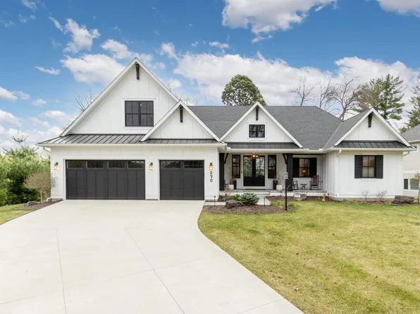 270 Peavey Rd, Wayzata, MN 55391