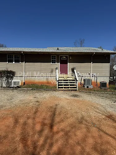 131 Primrose Dr #B Photo 1
