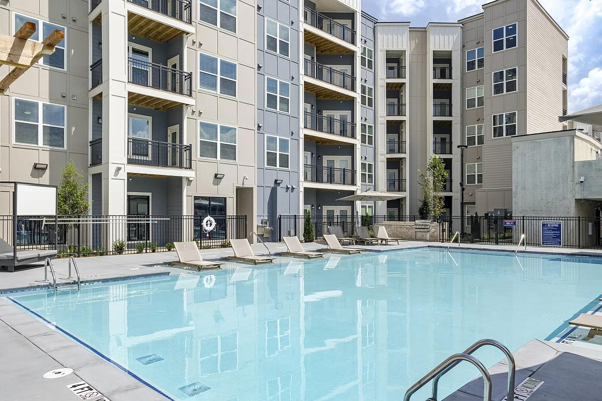 Building Photo - The Collective Upper Westside
