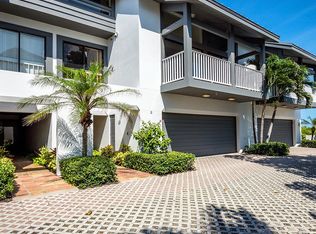 260 N Shore Rd UNIT 3, Longboat Key, FL 34228