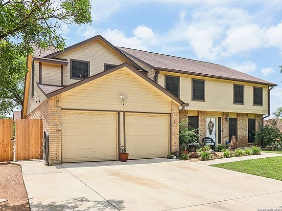 4th image of 3330 Wimbledon Dr