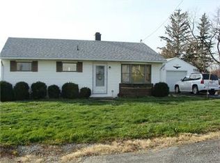 118 Loves Hill Ext, Waynesburg, PA 15370