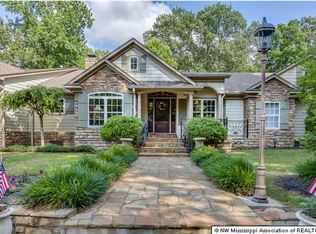 1350 Wooten Rd, Nesbit, MS 38651