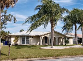 3867 Topsail Trl, New Port Richey, FL 34652