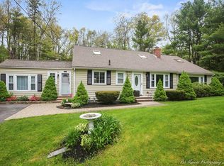 94 Boxford St, North Andover, MA 01845