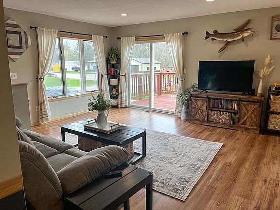 Main level living area