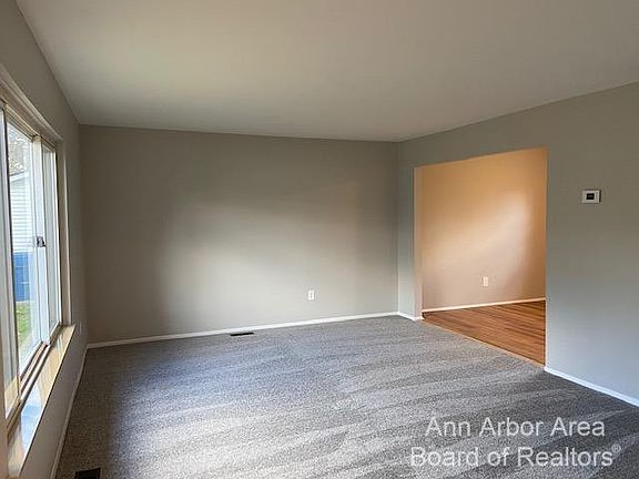 2nd image of 2650 Torrey Ave