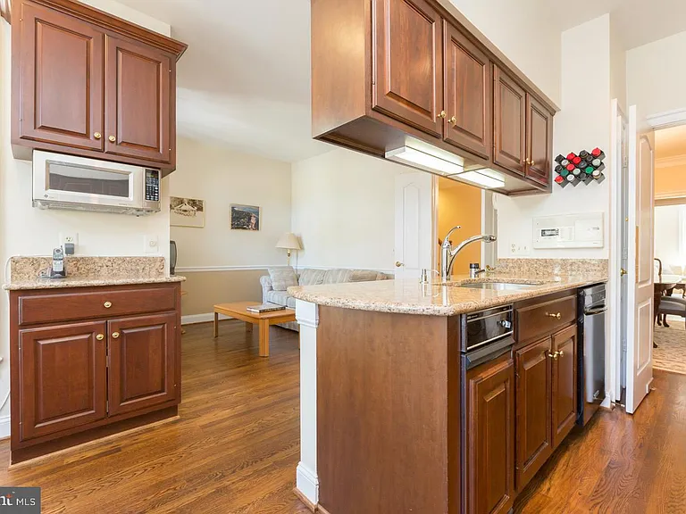 4062 Mansion Dr NW — Photo 19