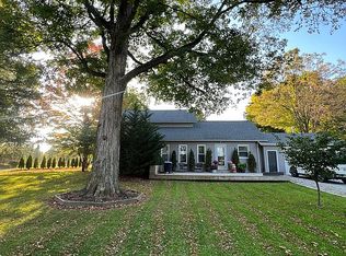 4674 Wenz Rd, Wakeman, OH 44889