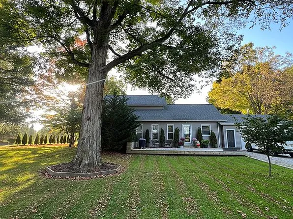 4674 Wenz Rd, Wakeman, OH 44889