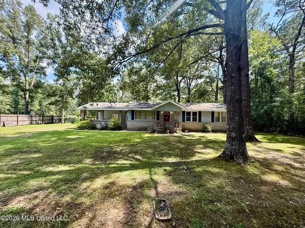 117 Lewis St, Richland, MS 39218