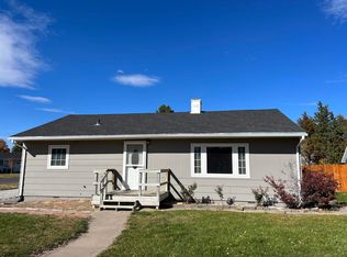 348 W 7th St, Imperial, NE 69033