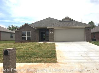 404 Ridge Point Dr, Fort Smith, AR 72908