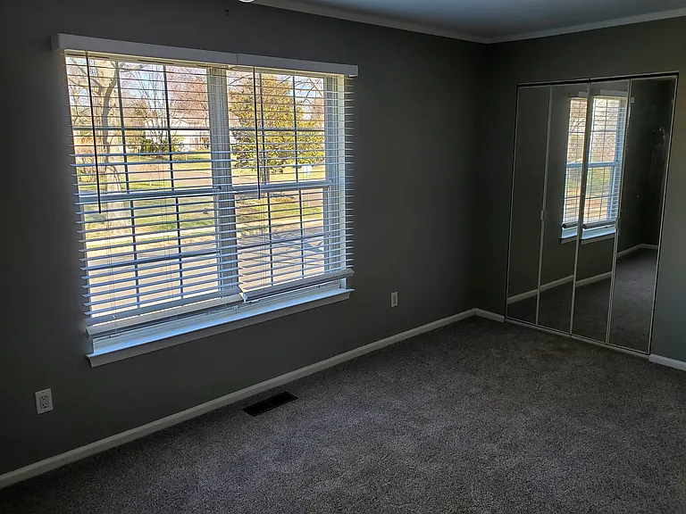3 Banbury Ct #3 — Photo 34