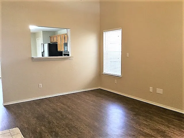 3 bed, 2.5 bath, 1507 sqft, $1,855 — Photo 4