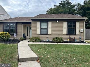 1406 Jonathan Ln, Marlton, NJ 08053