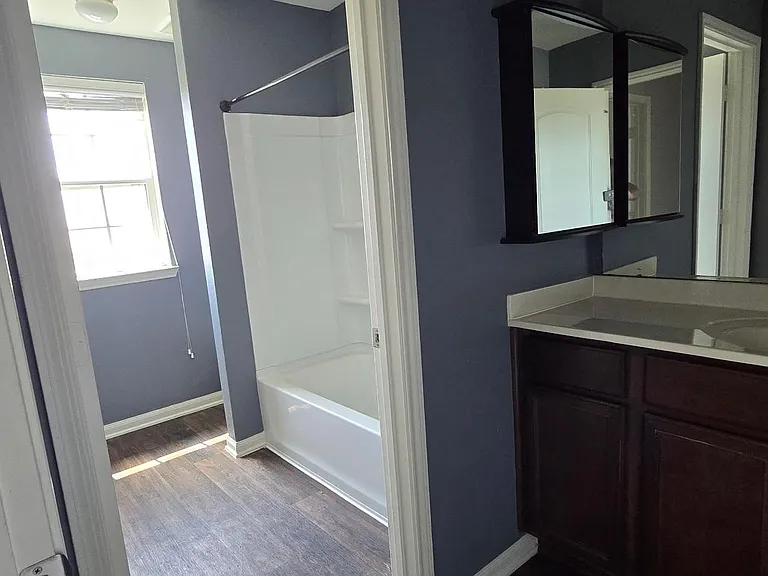 2318 Oyster Bay Ave — Photo 12