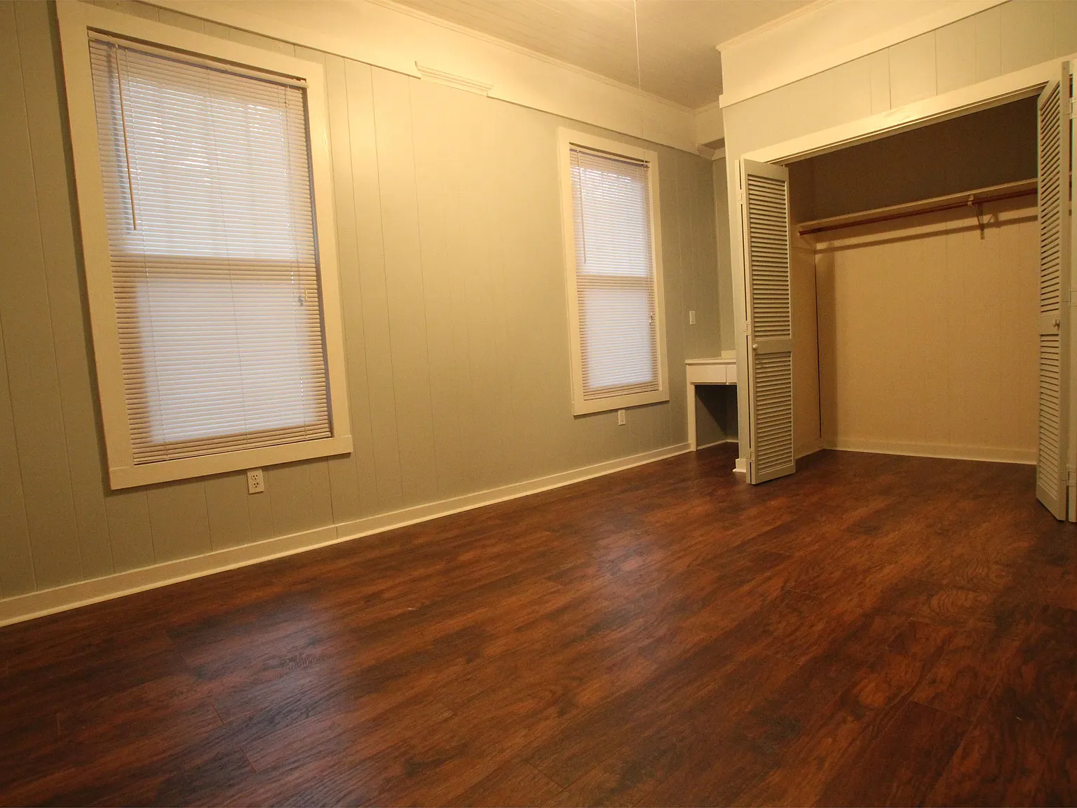 1 bed, 851 sqft, $1,350 — Photo 4