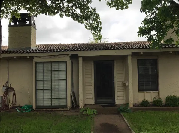 7167 NW 16th St, Bethany, OK 73008