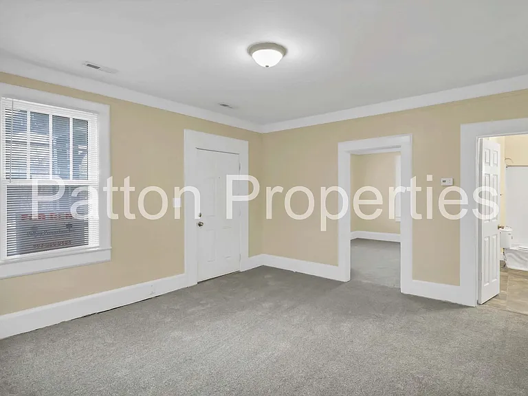 2229 Greene St — Photo 5