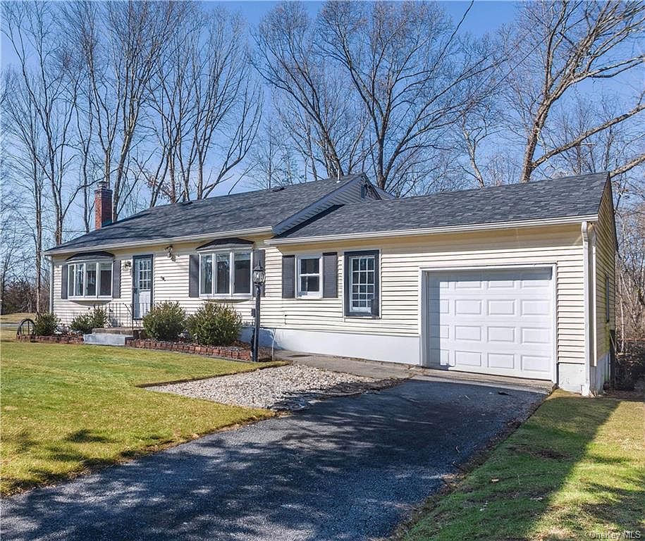 71 Sleight Plass Road, Poughkeepsie, NY 12603 Zillow