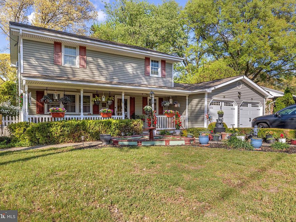 1st image of 304 Gordon Ave