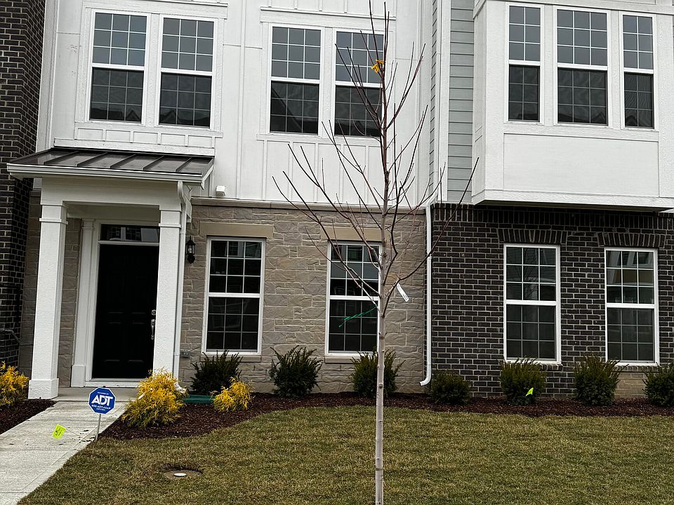 2nd image of 14566 Brecon Ln