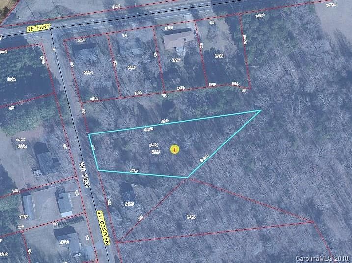 2nd image of Vacant Snuggs Park Rd