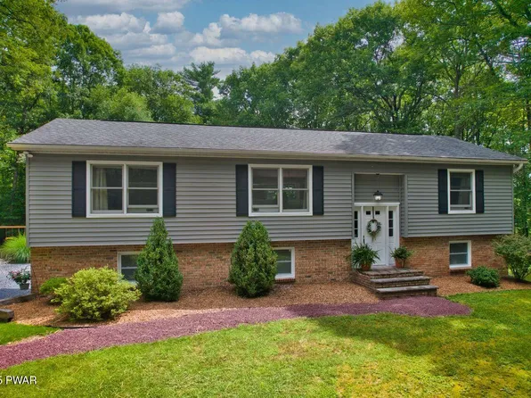 142 Myck Rd, Dingmans Ferry, PA 18328