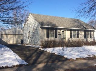 985-16 1/2 St SE, Rochester, MN 55904