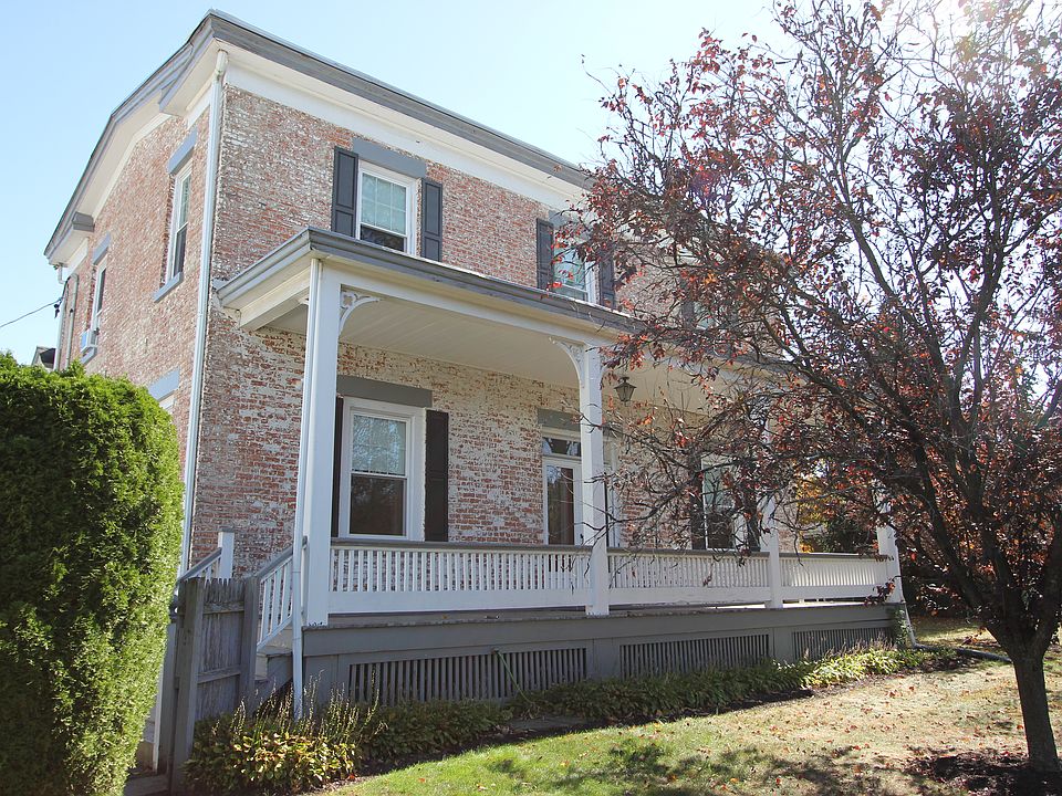 1st image of 28 Greenwood Ave