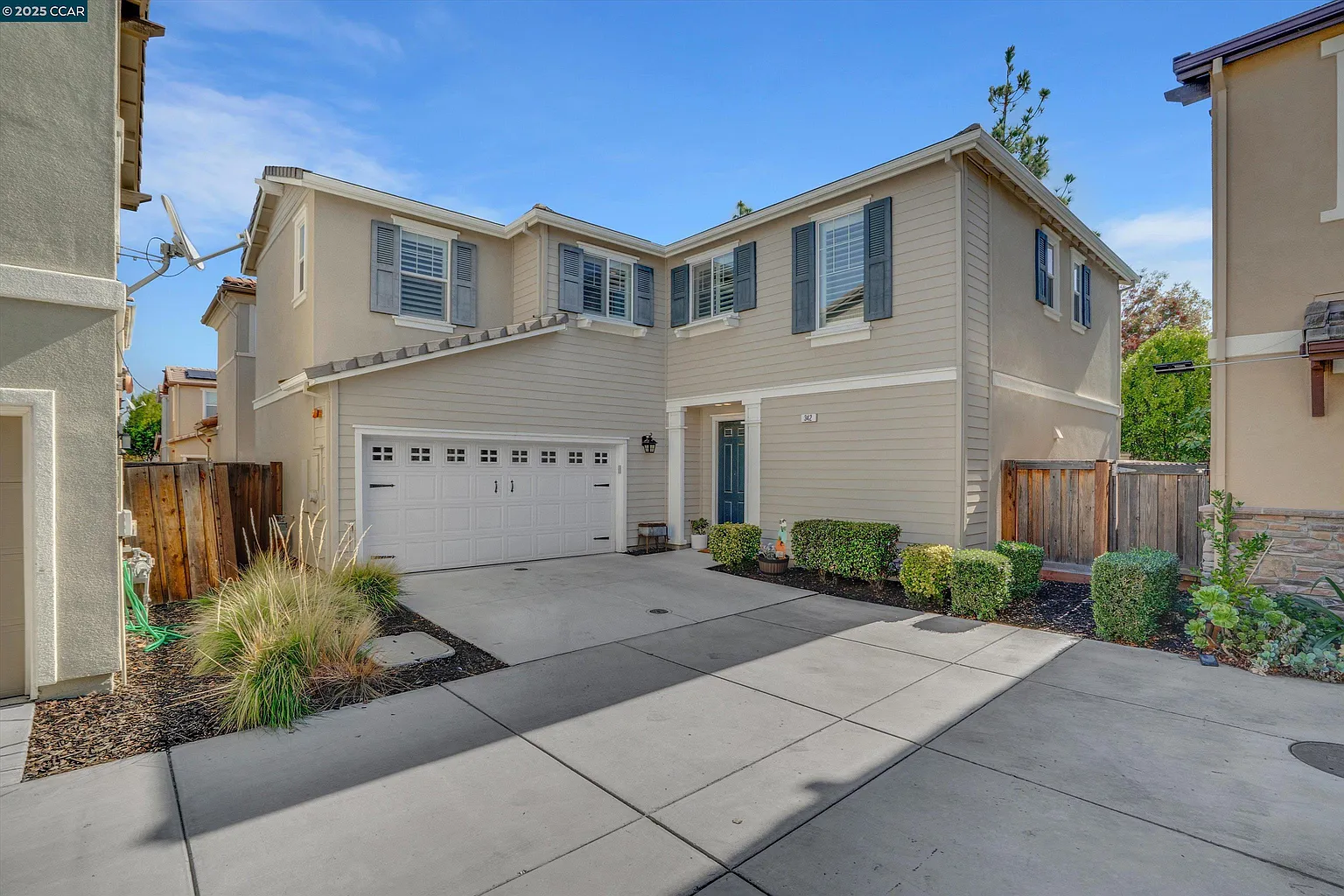 342 Macarthur Way photo 1