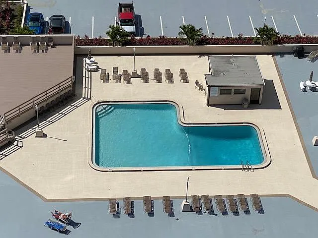 1 Oceans West Blvd #19B2 — Photo 9