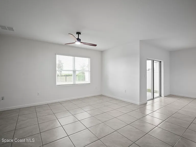 1065 Dugan Cir SE — Photo 13