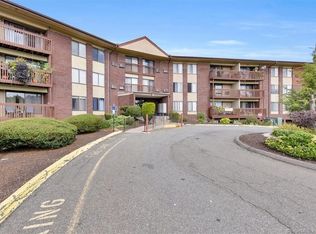 2318 Cromwell Hills Dr #2318, Cromwell, CT 06416
