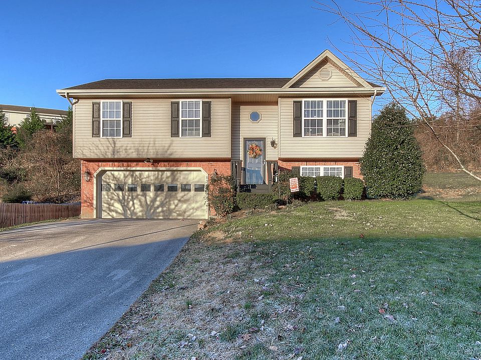 1st image of 1349 Meadow Creek Ln