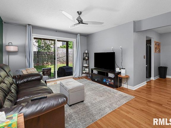 4th image of 2514 E 51st St APT A