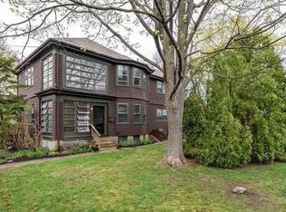 24 Dale St #26, Newton, MA 02460