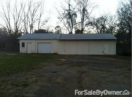 2nd image of 5207 Estes Pkwy