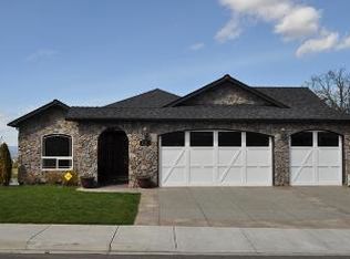 2551 Herrington Way, Medford, OR 97504