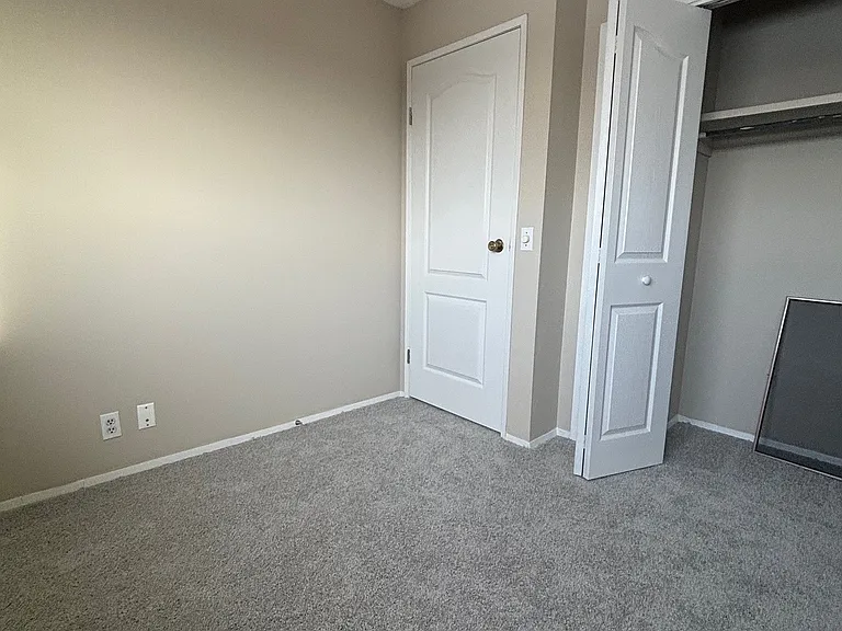 23 Whitehaven Rd NE #23 — Photo 13