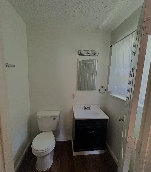 412 Juniper St — Photo 4