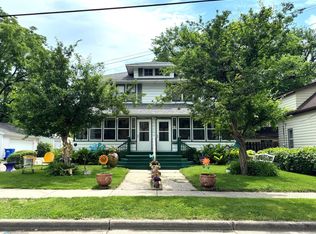 1414-1416 S 6th Ave SW, Fargo, ND 58103